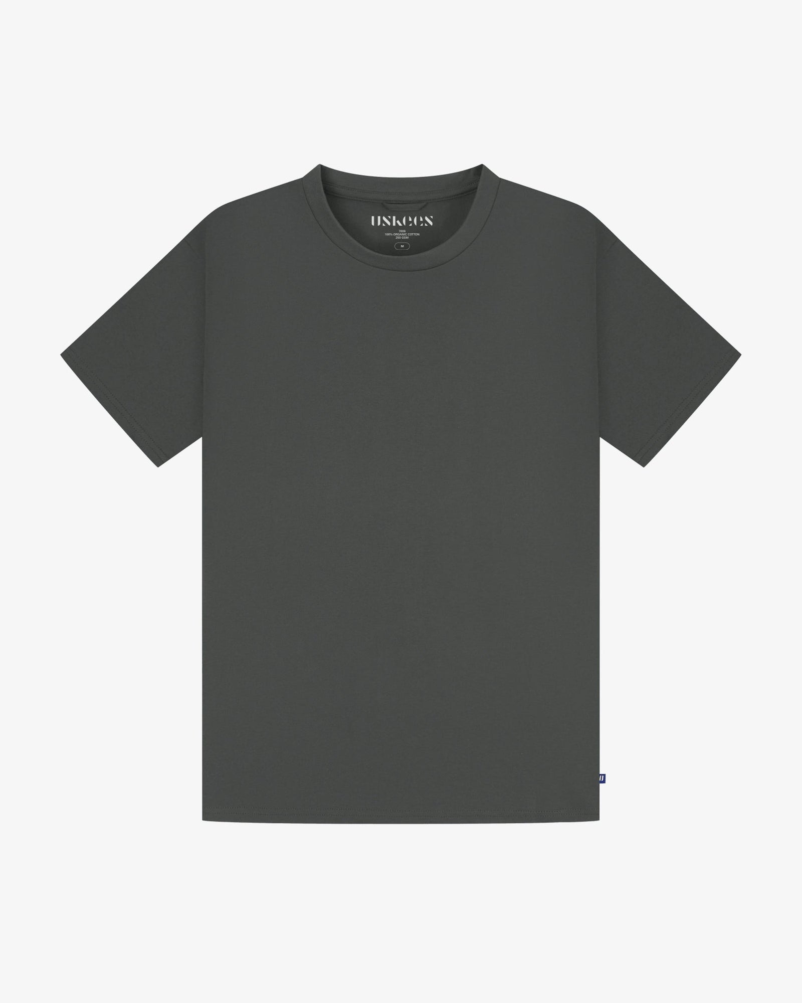 7006 Essential t-shirt - norway spruce