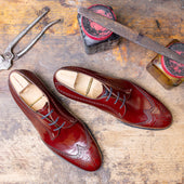 Three Eyelet Swan Neck Derby In Calf Leather
