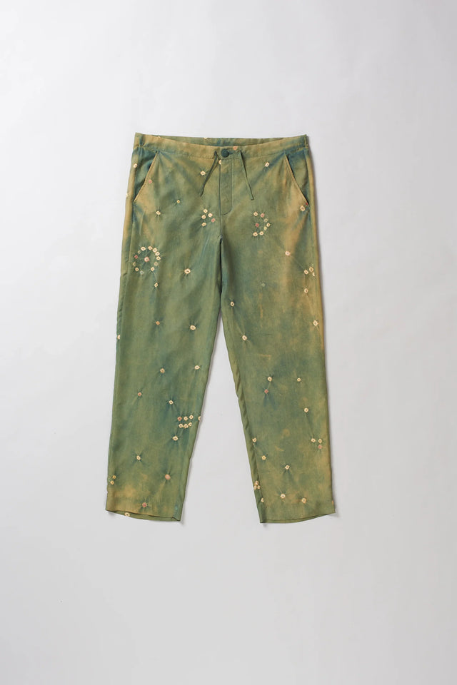 Bandhani Relaxed Fit Pant in Leaf Green