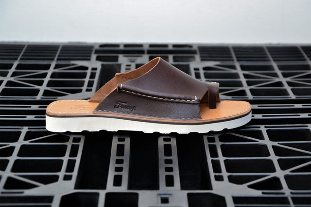 D121 Dark Brown Sandals