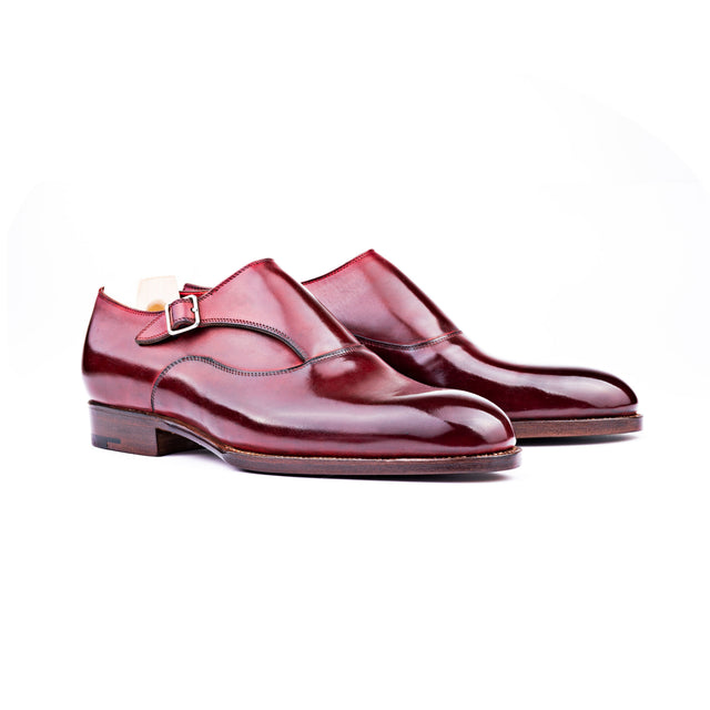 Single buckle monk
