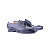 Five eyelet split toe Derby with hand-stitched apron and heel cap