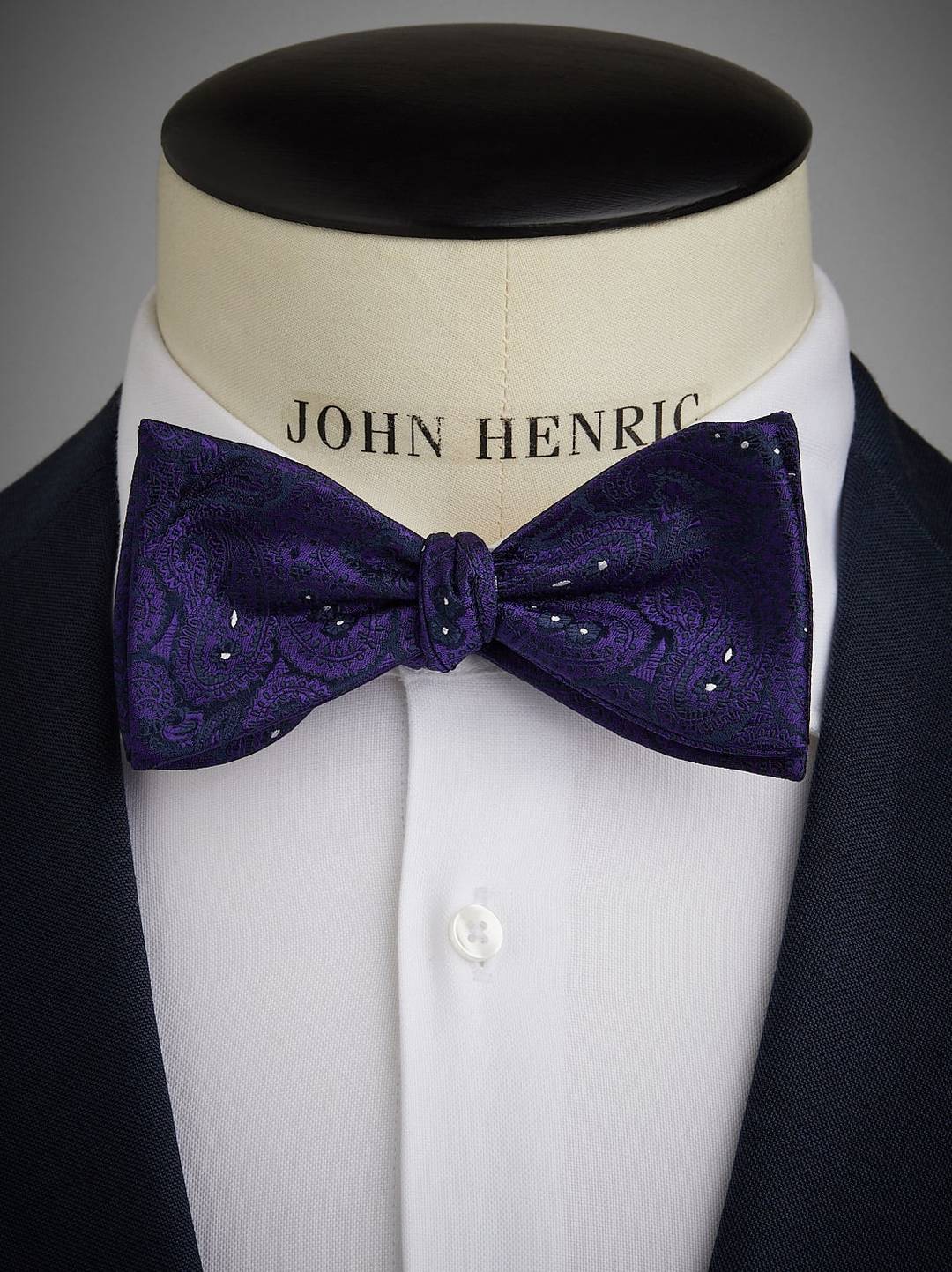 Bow Tie Paisley