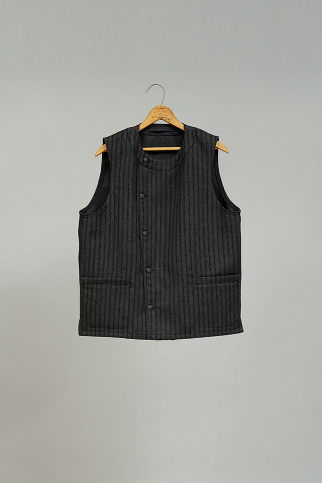 【ナイジェル・ケーボン】MAN / ファーマーベスト - ストライプダブルクロス / FARMER VEST - STRIPE DOUBLE CLOTH