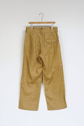 Man Field Pant Linen Basket