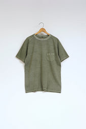 【ナイジェル・ケーボン】UNISEX / 5.6オンスベーシックTシャツ - ピグメント / 5.6oz BASIC T-SHIRT ‐ PIGMENT