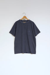 【ナイジェル・ケーボン】UNISEX / 5.6オンスベーシックTシャツ - ピグメント / 5.6oz BASIC T-SHIRT ‐ PIGMENT