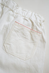 【ナイジェル・ケーボン】MAN / ニュージムパンツ - ホワイトデニム / NEW GYM PANT - WHITE DENIM