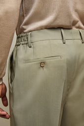 Pantalone WILSON in lana leggera verde salvia