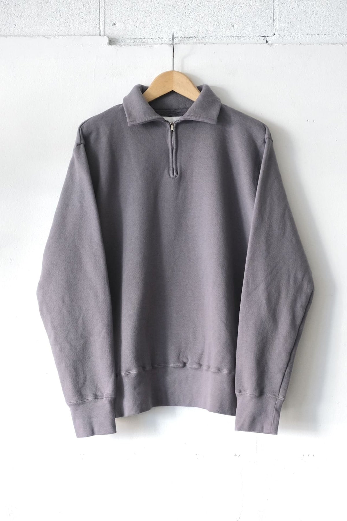 N O Un Hot Zip Gray Ecru Directors Web Shop Powered By Base