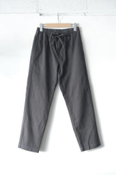 FUJITO Line Easy Pants Charcoal,Olive Green | Directors Web Shop powered by BASE