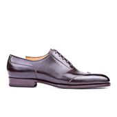 Short Wing Tip Oxford With Extended Heel Cap