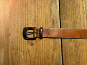 Cintura In Cuoio Marrone Con Fibbia Nera