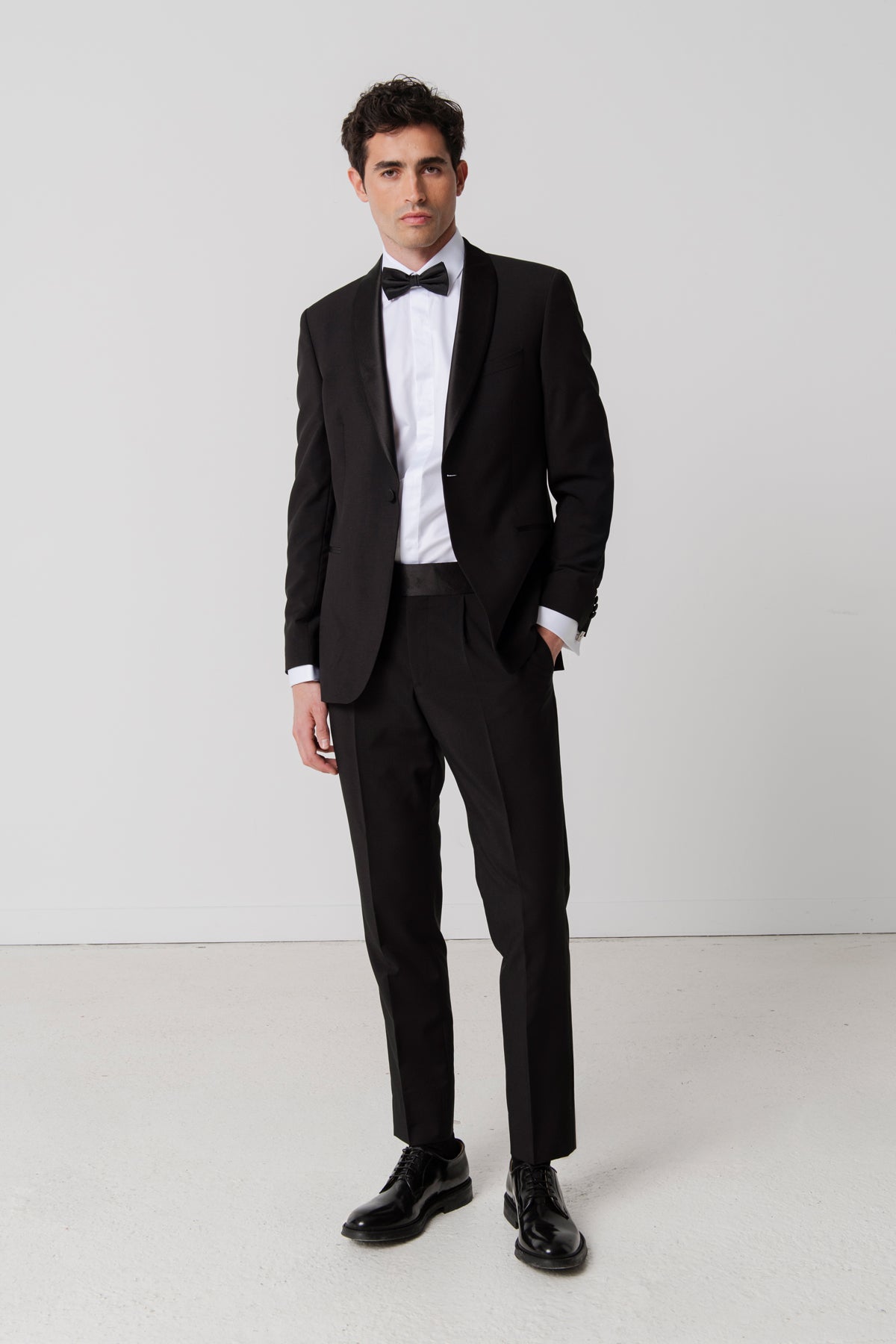 Litan Shawl Collar Black Tuxedo