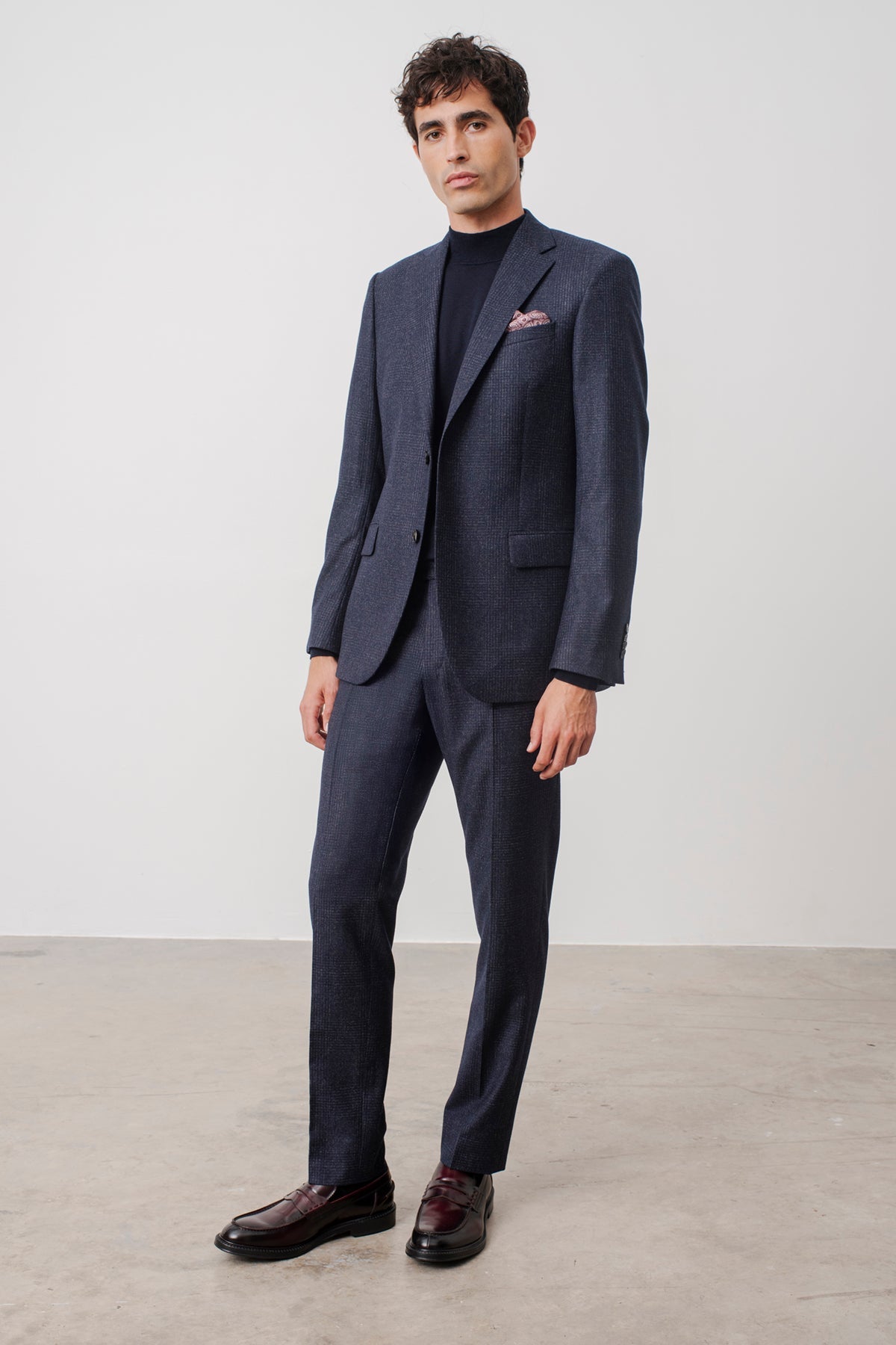 Suit Droit Chester En Laine Vierge