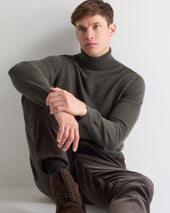 Men's Trafalgar Roll Neck Cashmere Jumper Arabica Khaki Green