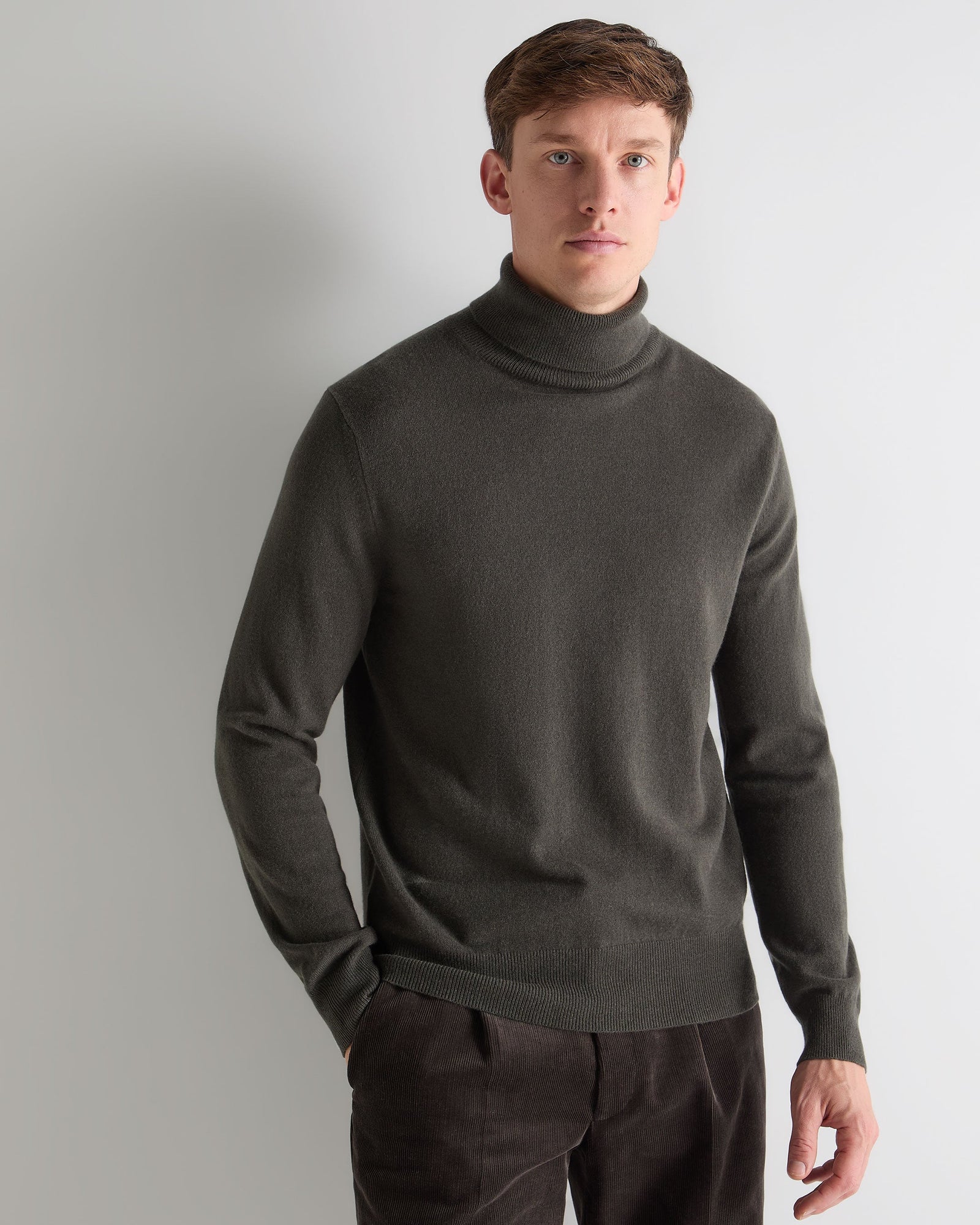 Men's Trafalgar Roll Neck Cashmere Jumper Arabica Khaki Green
