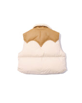 Annelle Vest