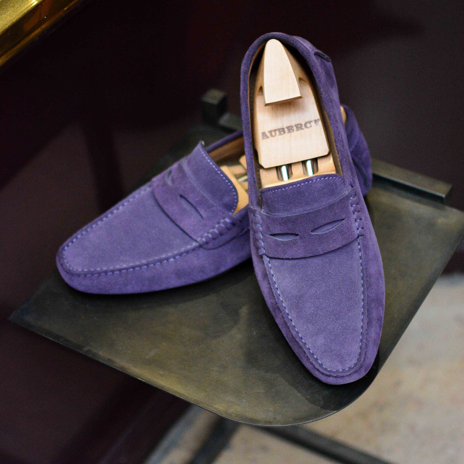 Arsène en daim violet (Archives)