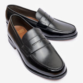 Moccasin - Black - Blake Line