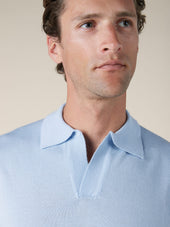 Shortsleeve Buttonless Polo Light Blue