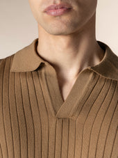 Shortsleeve Buttonless Ribbed Polo Caramel