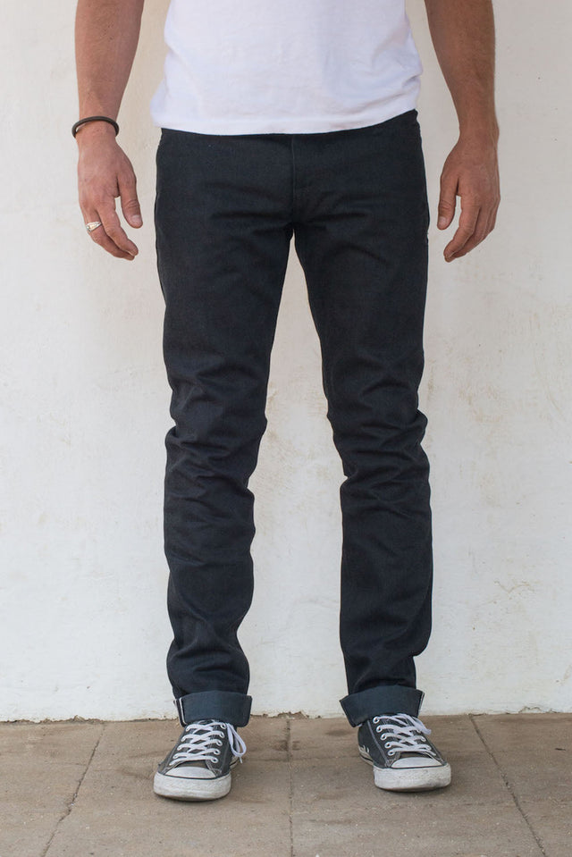 Avila Slim Taper Raw 14.25 Ounce Black Grey