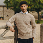 Bowhill Scottish Cashmere Cable Knit Jumper In Stoneage Beige