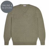 Drayton Cotton And Cashmere Fine Knit V Neck Jumper In Laurel Green