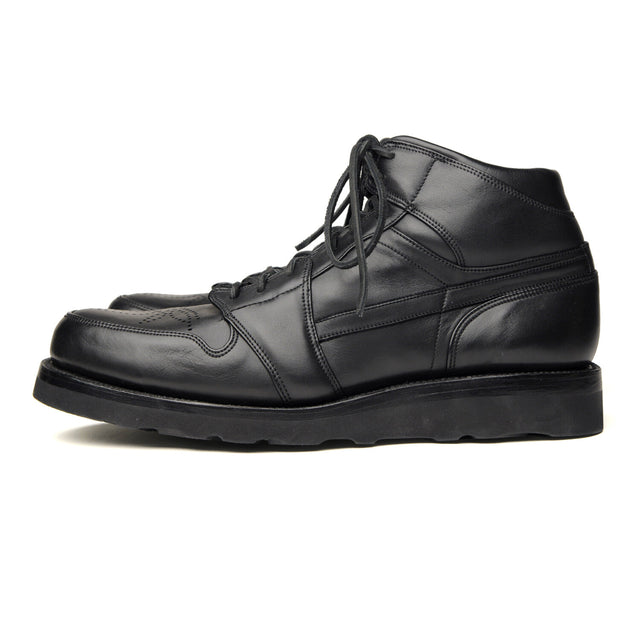 Land Jordan First - Black, Size 8.5 E — YUKETEN