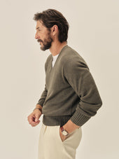 Coastal Pine Biella Linen Wool V-Neck
