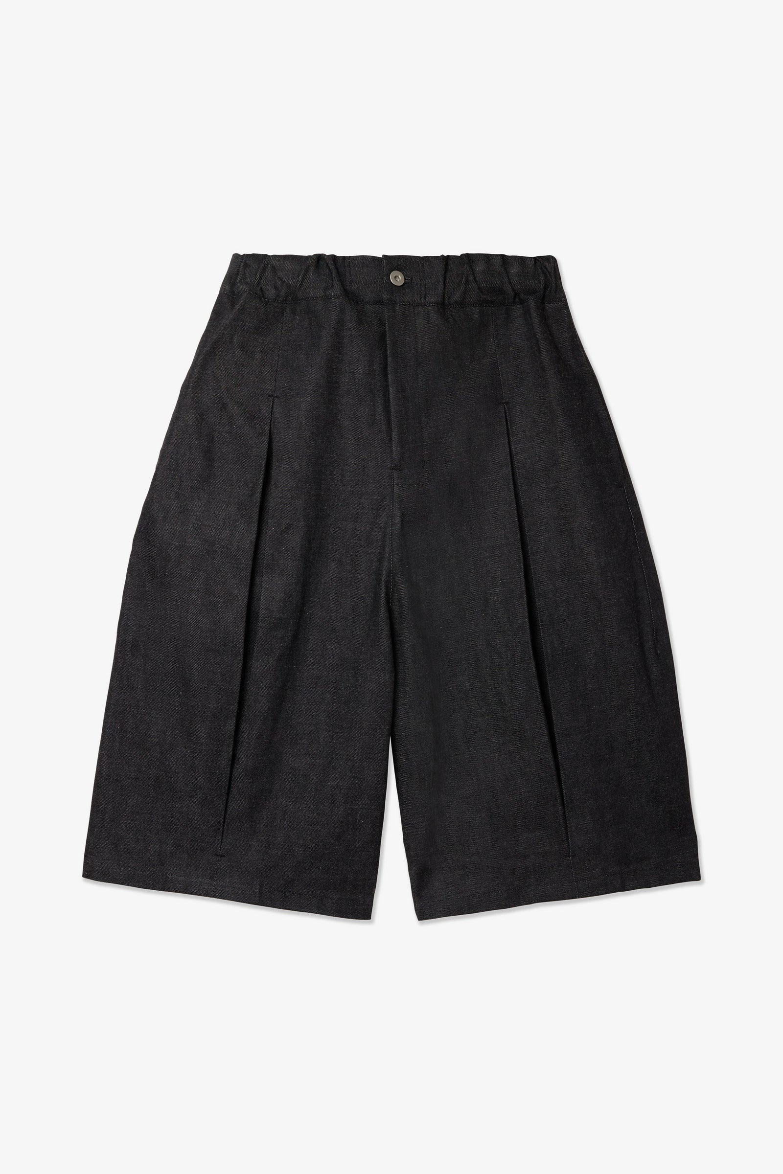 Box Pleat Short Denim - Raw Black