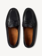 Black Leather G.H. Bass X Buck Mason Larson Loafer