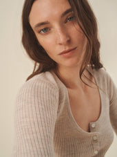 Featherweight Silk Cashmere Scoop Henley