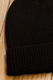 Noir Bonnet 100 Cachemire