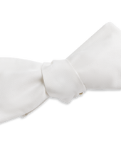Bow Tie Off White Grosgrain
