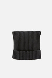 Ribbed Square Beanie