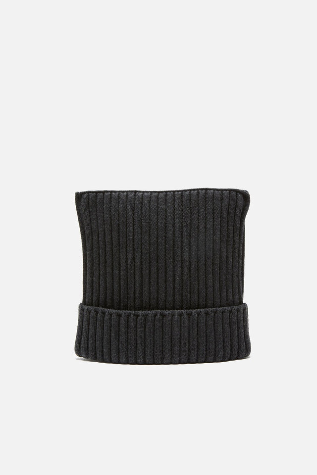 Ribbed Square Beanie
