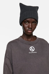Ribbed Square Beanie
