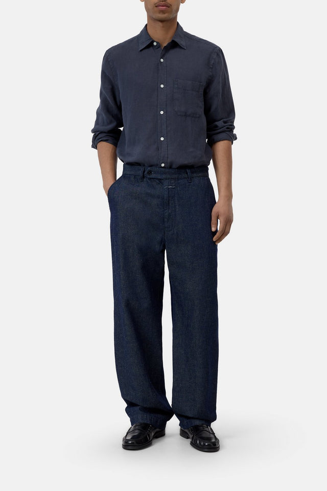 Basic shirt made of linen | Closed