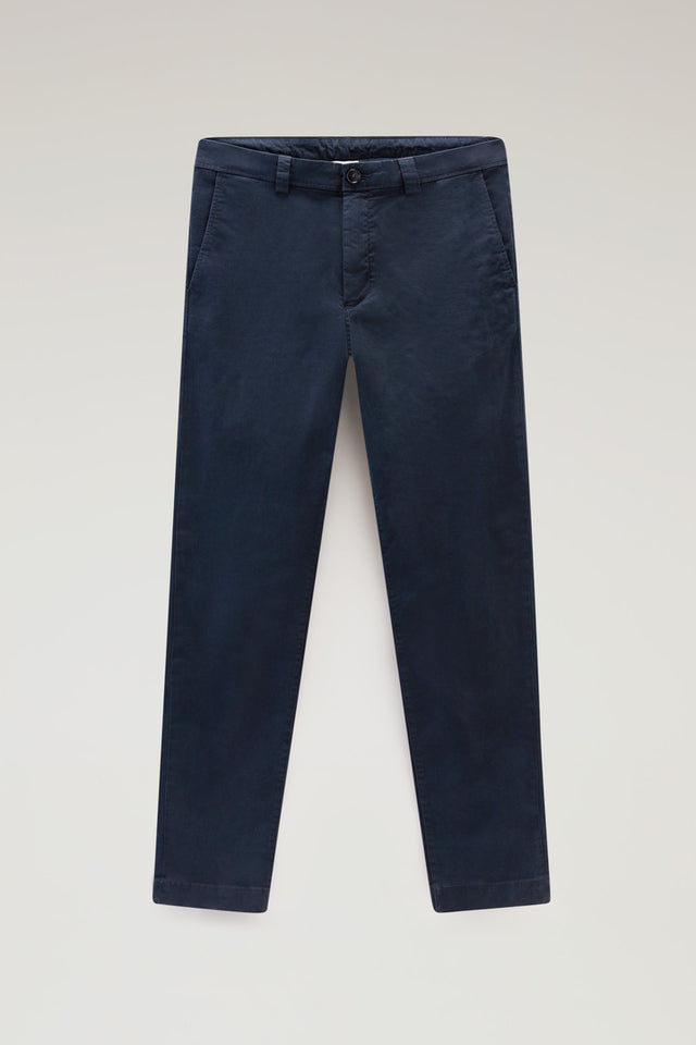 Garment-Dyed Chino Pants in Stretch Cotton Twill - Men - Blue