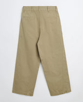 Wide Twist Chino