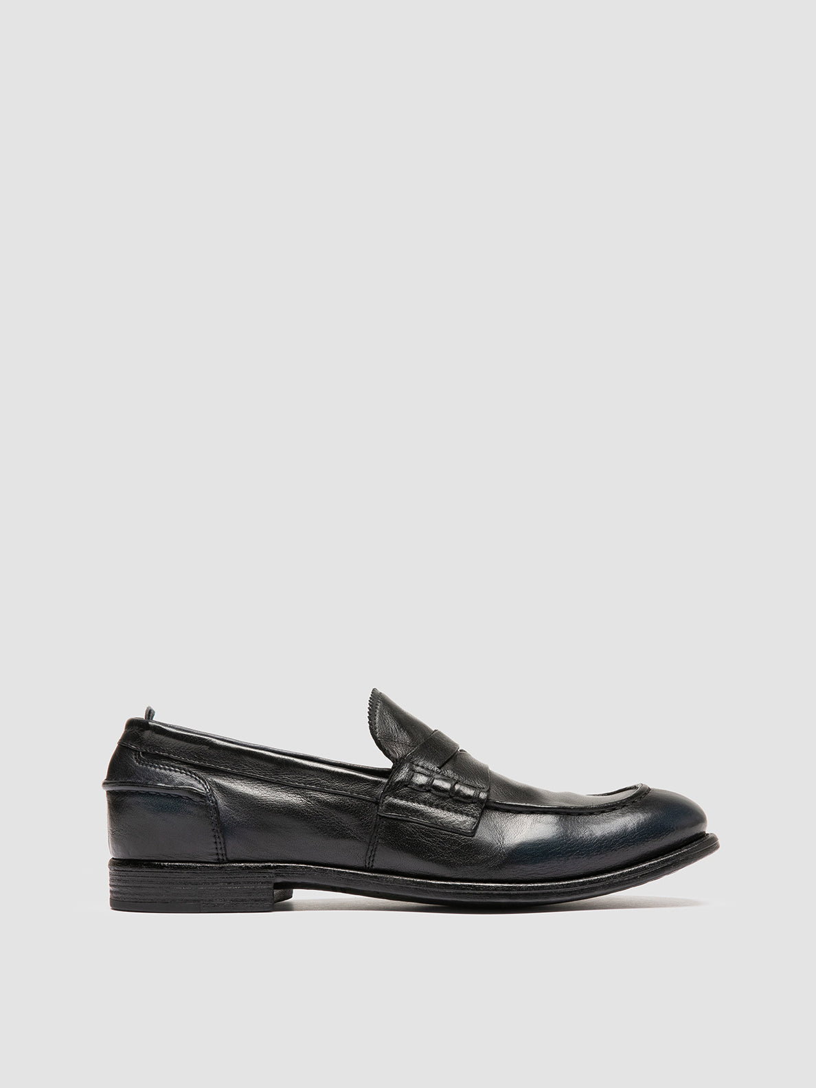 Chronicle 144 Leather Penny Loafers