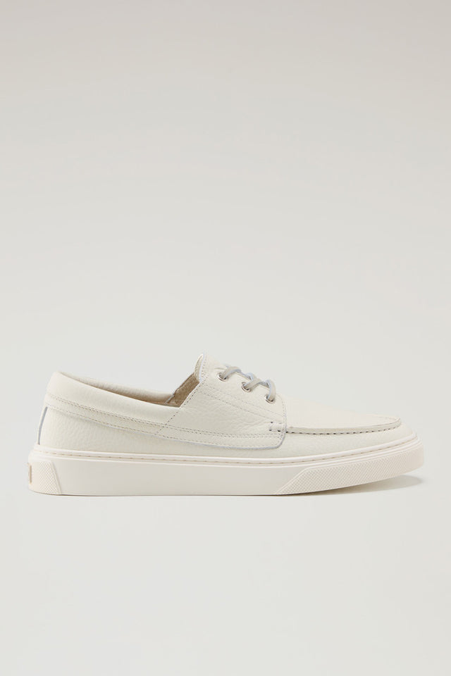 Tumbled Leather Boat Shoes - Men - White