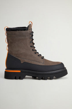 City Hiking Ankle Boots In Tumbled Calfskin Leather By Todd Snyder Unisex