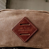 Dopp Kit Brush