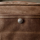 Dopp Kit Brush