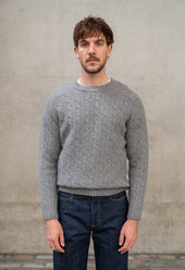 LAMBSWOOL CABLE KNIT CREW NECK JUMPER GREY