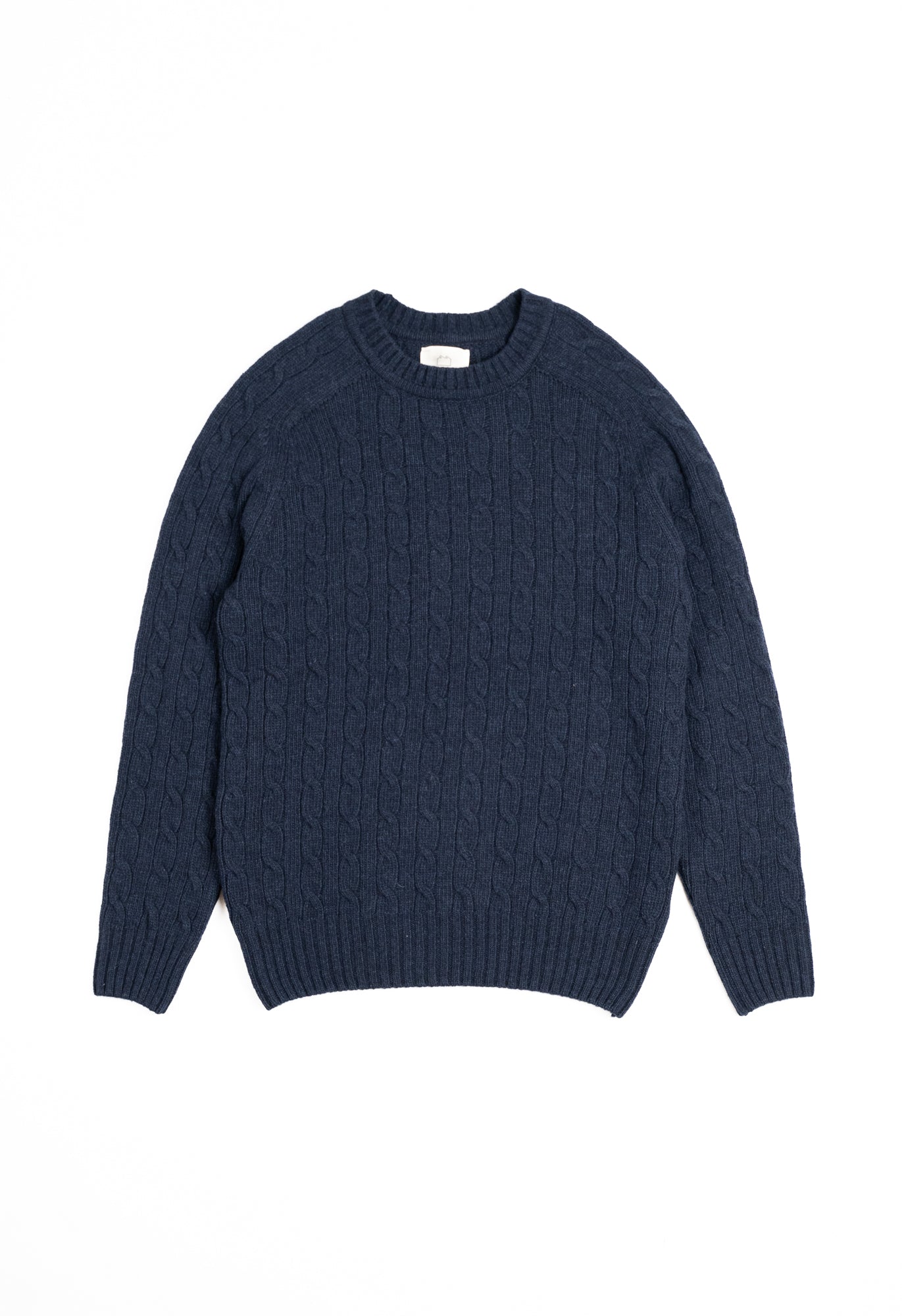 LAMBSWOOL CABLE KNIT CREW NECK JUMPER MIDNIGHT BLUE
