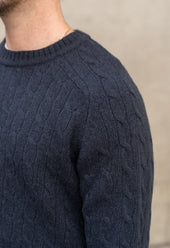 LAMBSWOOL CABLE KNIT CREW NECK JUMPER MIDNIGHT BLUE